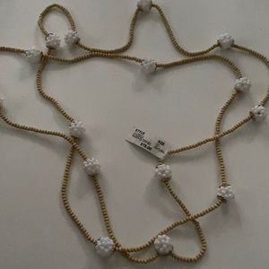 New- Vineyard Vines necklace. One Size